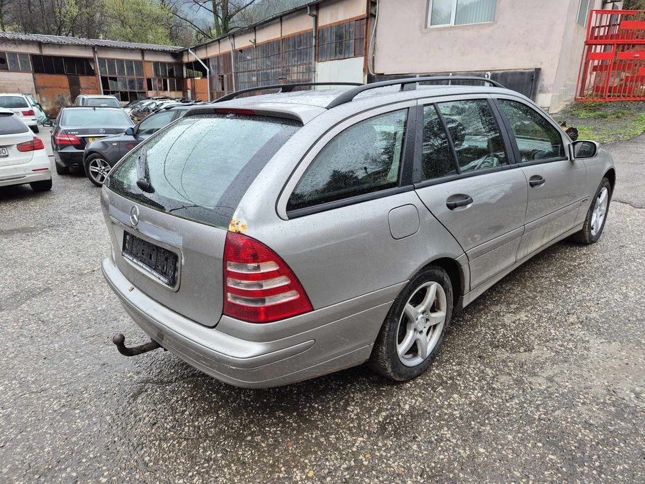 Mercedes W203 C200CDI 122кс 646 Facelift  ксенон теглич автоматик комб