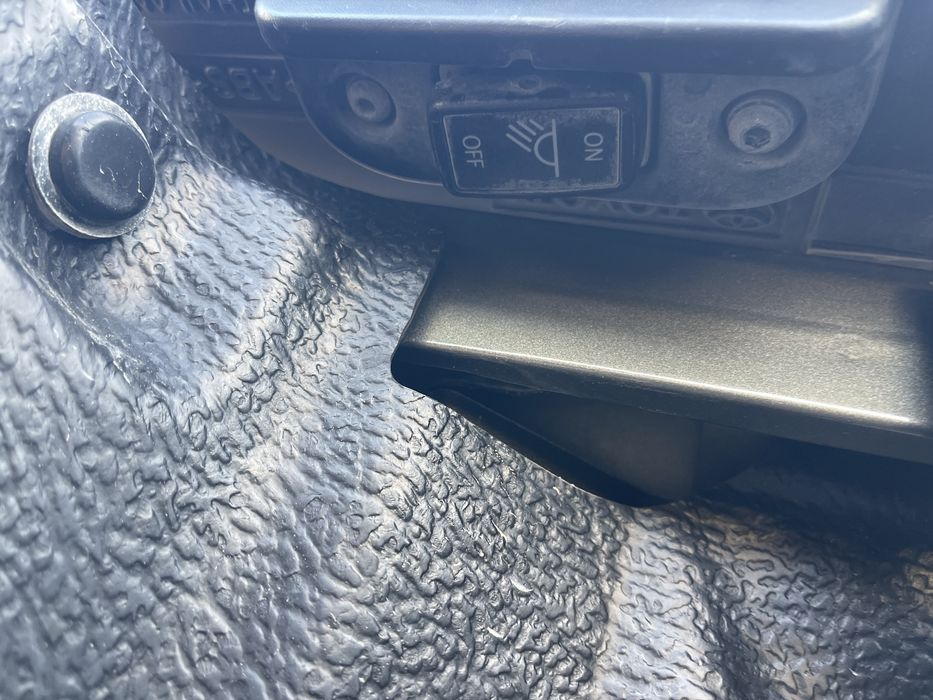 Спойлер от  Hilux Adventure