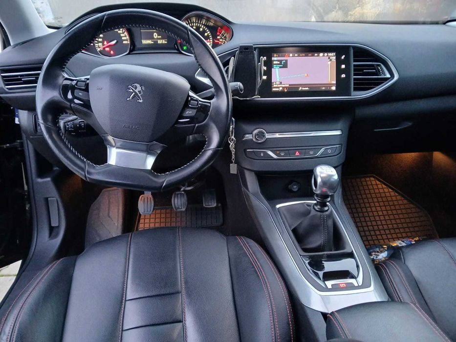 PEUGEOT 308 2019 1.2 BENZINA