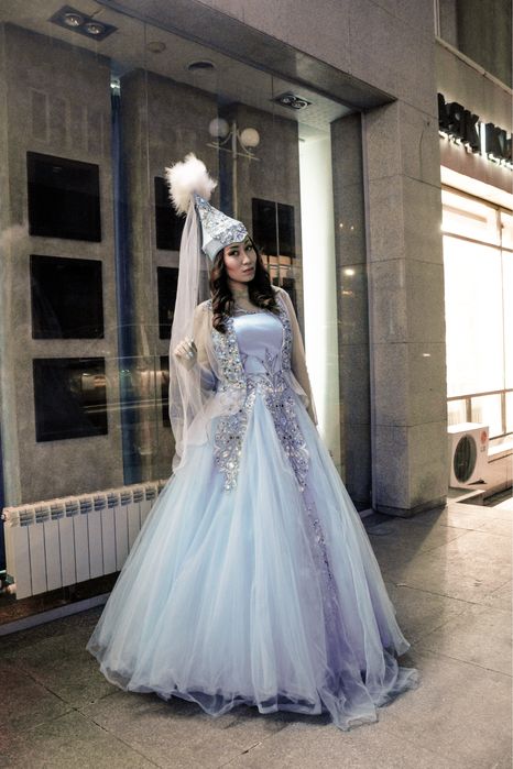 Продам национальное платье роскошное