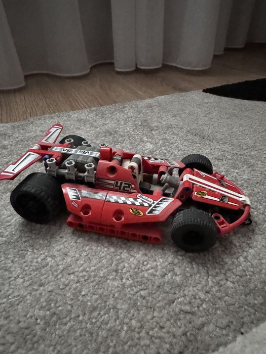 LEGO Technic, гоночная машинка