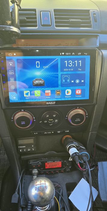 Mazda 3 2005       de vanzare valabil si de folosit pt rabla