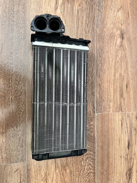 Радиатор за парно Пежо 307