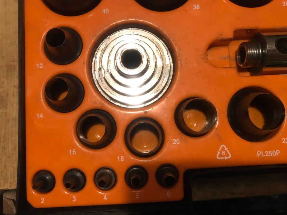 Замби        Beta