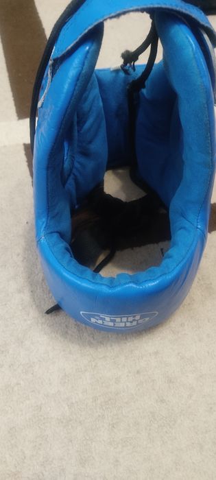 Продам шлем для бокса