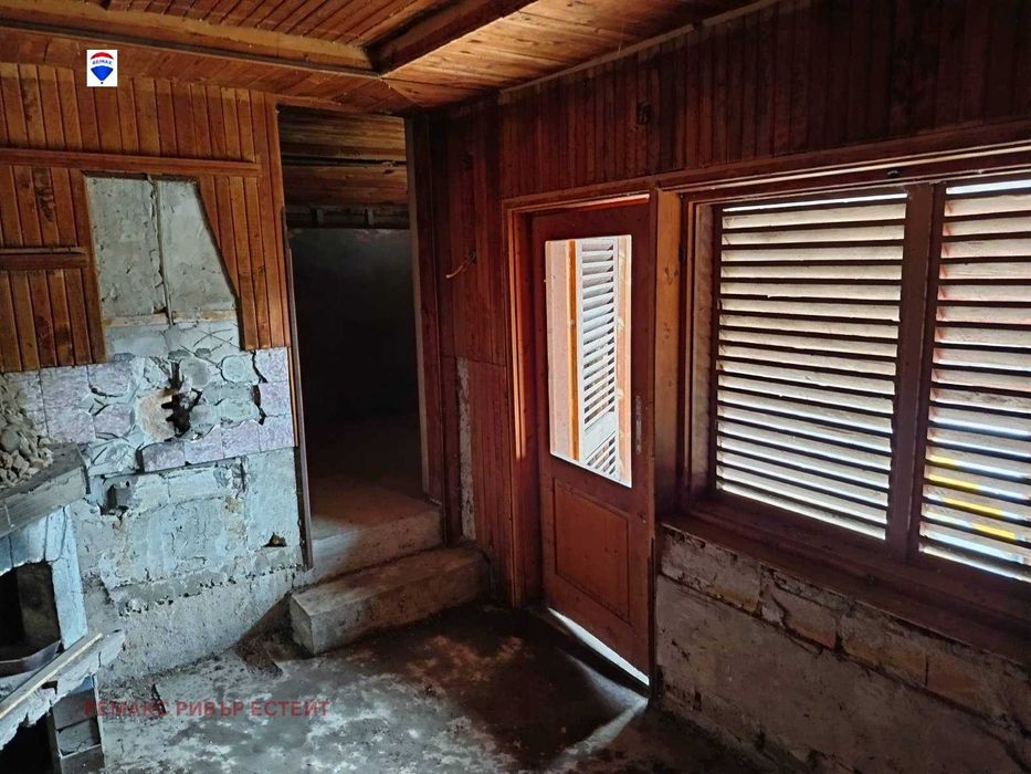 Вила за продажба гр. Бяла