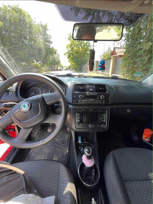 SKODA Fabia 2011 — imagine 2