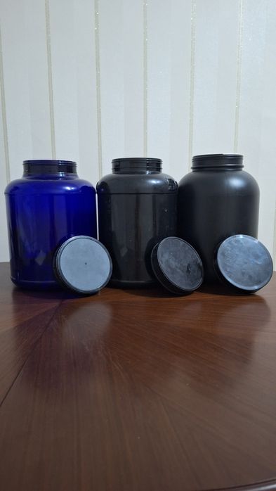 Продам пластиковые банки