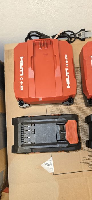 Hilti nuron set acumulator si încărcător