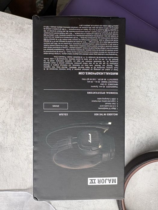 Продам наушники Marshall major 4