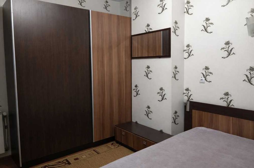 Тристаен апартамент под наем Младост 4