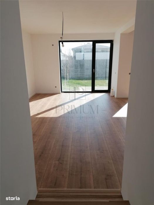 Duplex modern - design deosebit - zona foarte buna - 3 dormitoare