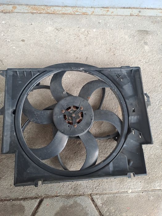 Перка  БМВ е90/е91.