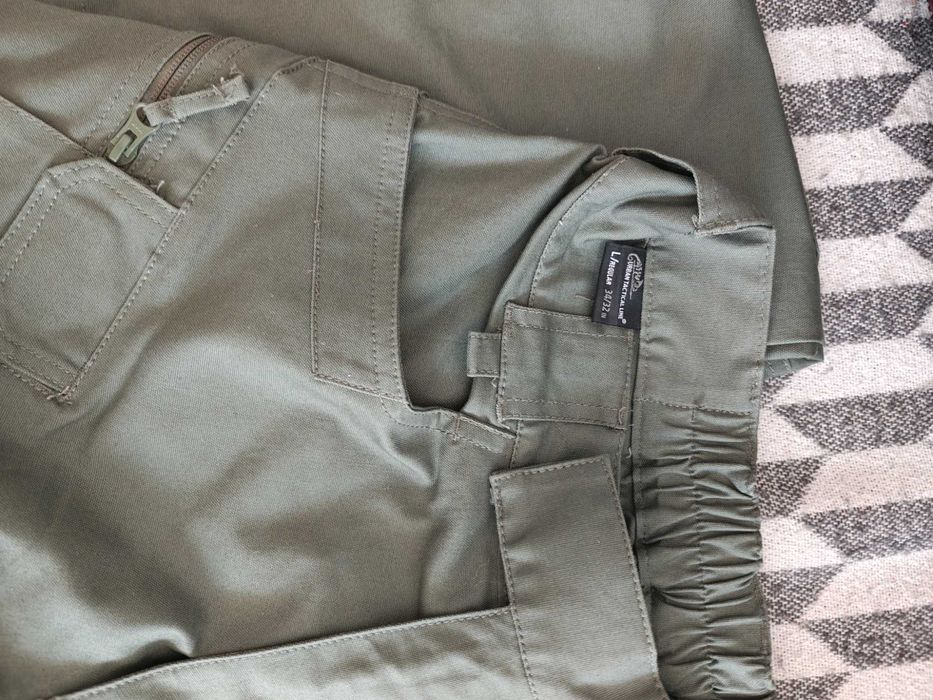 Pantaloni,tactici,militari,helikon- tex,mar.L