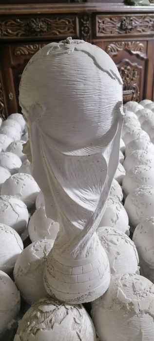 Кубок чемпионата из гипса