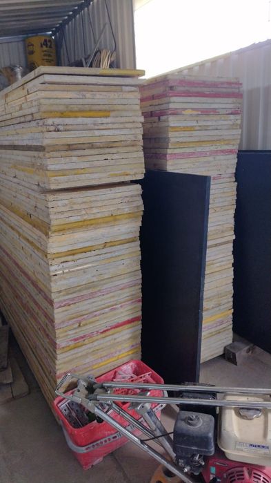 Inchiriere utilaje pentru constructii, cofraje, schele si popi metalici