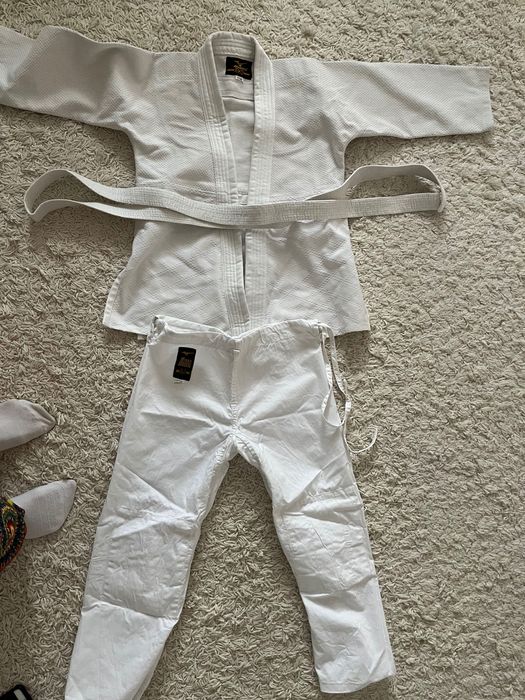 Продается детские одежды