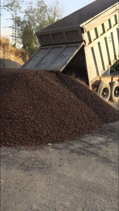 Керамзит  россыпью и в мешках