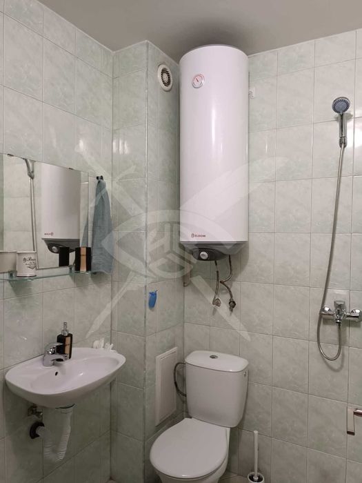 Дава се под наем Двустаен апартамент в Варна, Победа - 50 кв.м за 450 € - Снимка #4