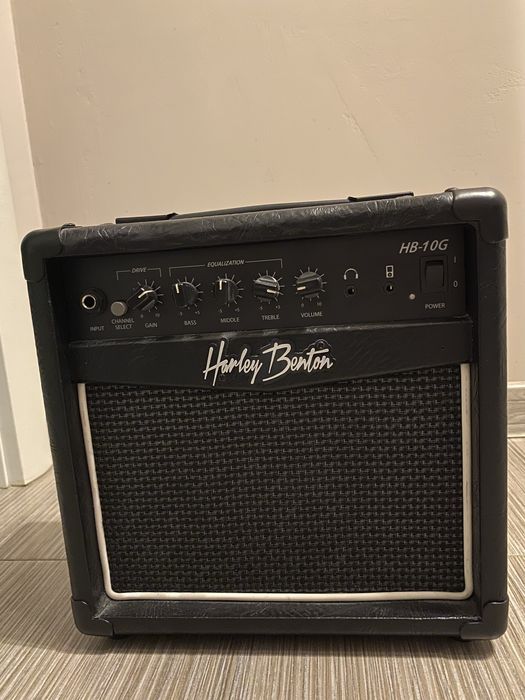 Harley Benton HB-10G Комбо усилвател Електрическа китара 1 x 6" 10W Черен