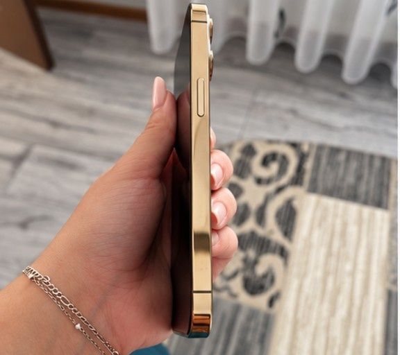 Vand IPhone 13 pro