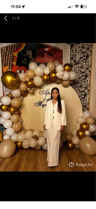 Продам костюм тройка