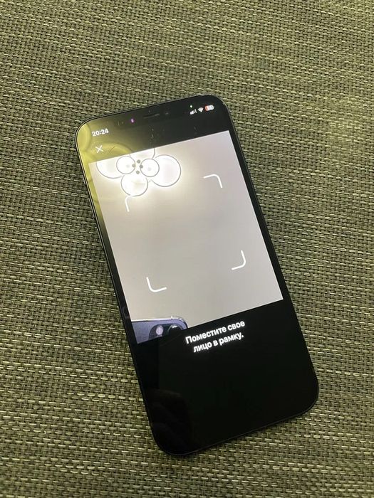 Продам iPhone 12 Айфон 12