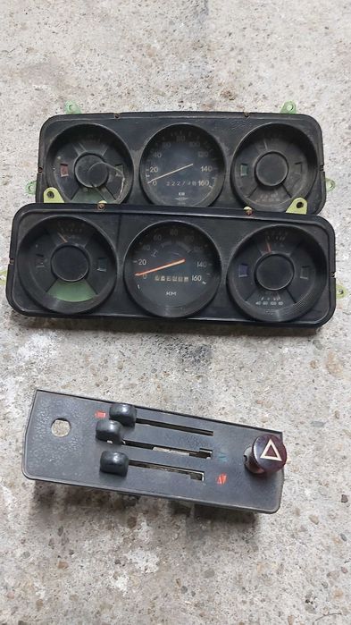 Части за москвич.