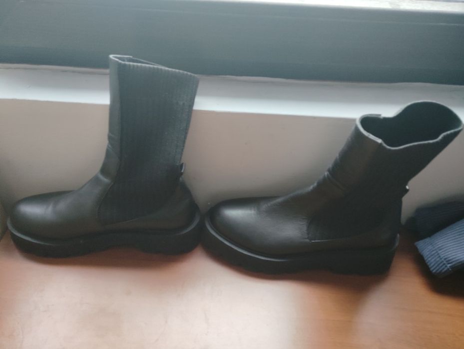 Високи обувки тип ботуши