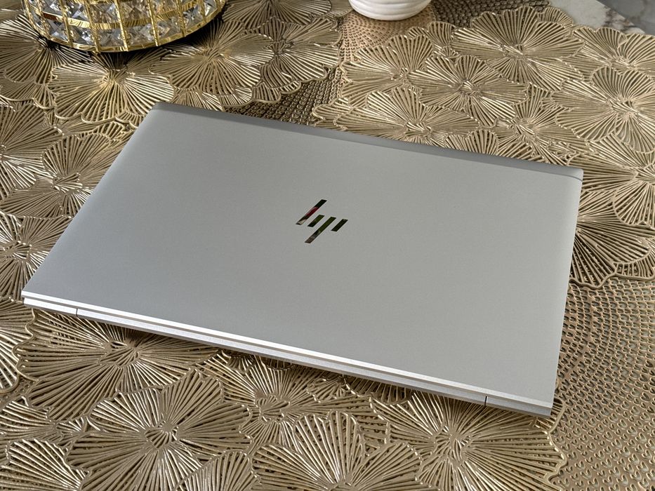HP EliteBook 855 G7 • AMD Ryzen 5 Pro (4650U) • 16Gb Ram • 512Gb SSD.
