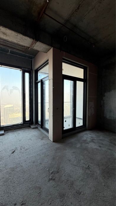 Нест Оне Продам!   3/40/51 60 м2 с Балконом Вид На Парк