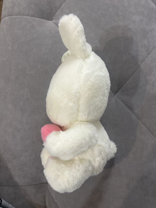 Продам игрушку зайчика