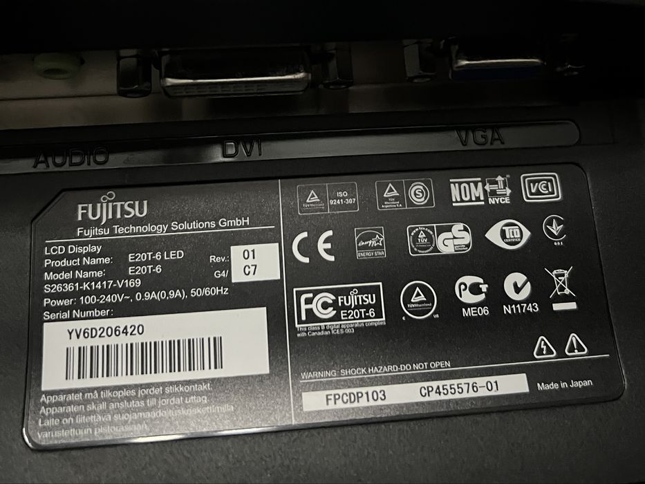 Монитор Fujitsu 20 дюймов