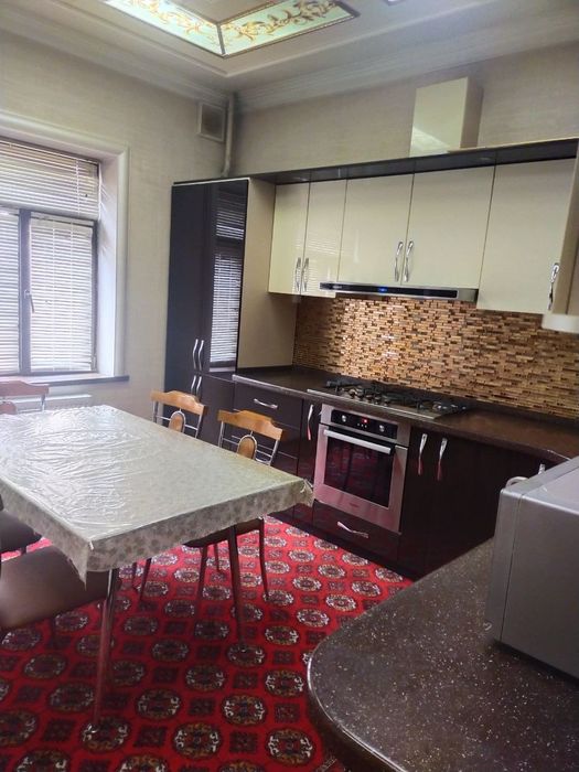 kvartira ijara beriladi