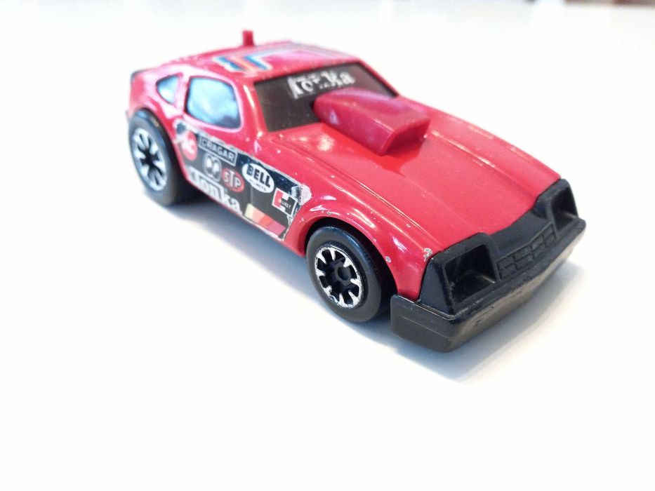 Стари играчки Tonka и Bison, пластмасови интересни колички