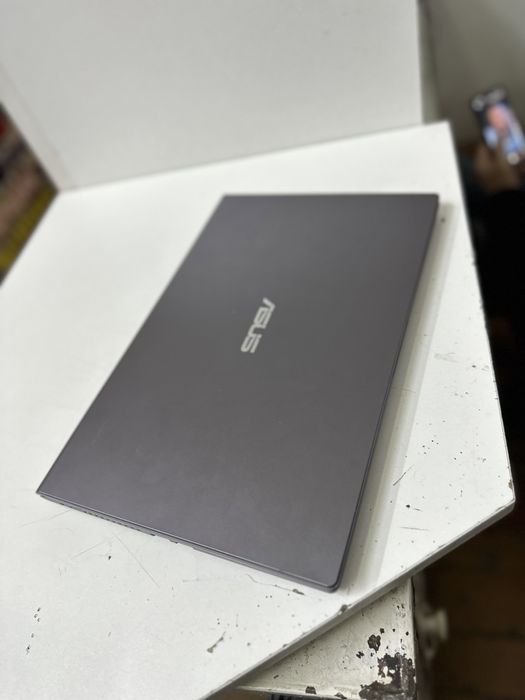 Продается ноутбук i3-11 gen