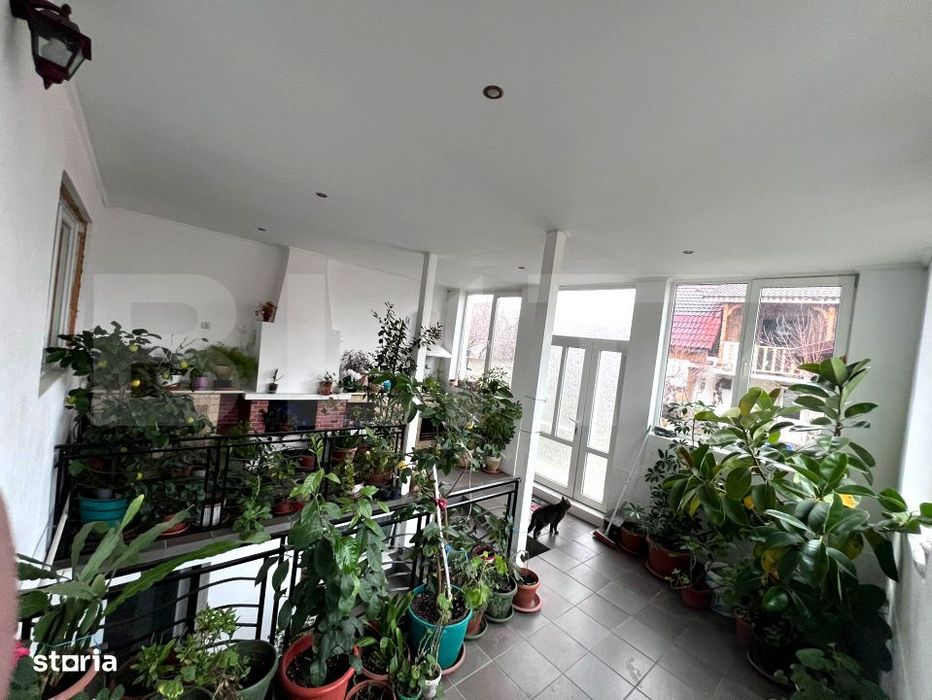 Casa tip duplex – 272 mp utili, 9 camere ,in  zona Cetate