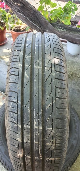 Гуми 4бр 195/65/15 - 1бр  75лв