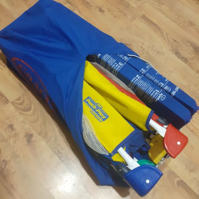 Pătuț pentru copii. Și cuier