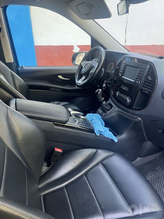 Mercedes Vito sotiladi
