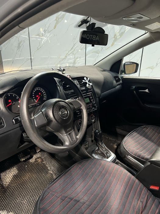 Volkswagen Polo 1.6. 2015.
