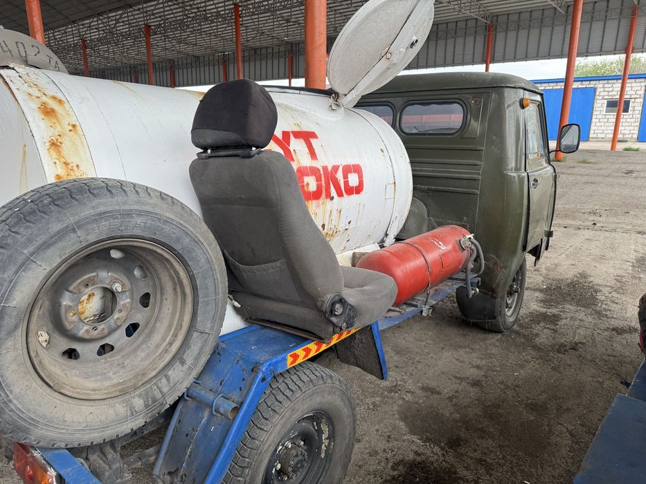 Уаз молоковоз в хорошем состоянии