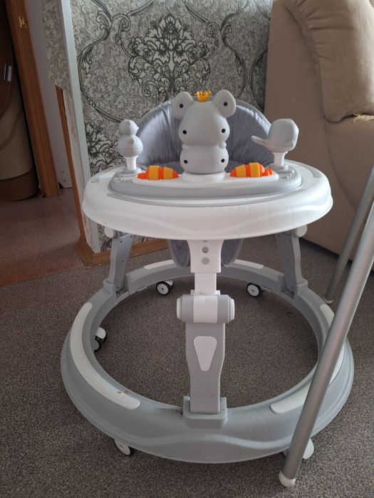 Ходунки,столик детский