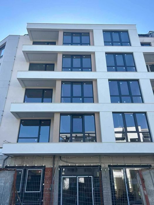 Продава се Тристаен апартамент в София, в.з. Малинова долина - 172 кв.м за 1492 €/кв.м - Снимка #2