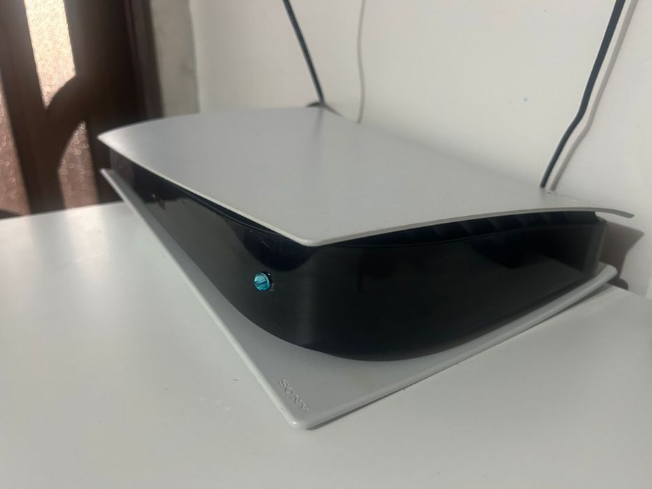 Ps 5 825gb.