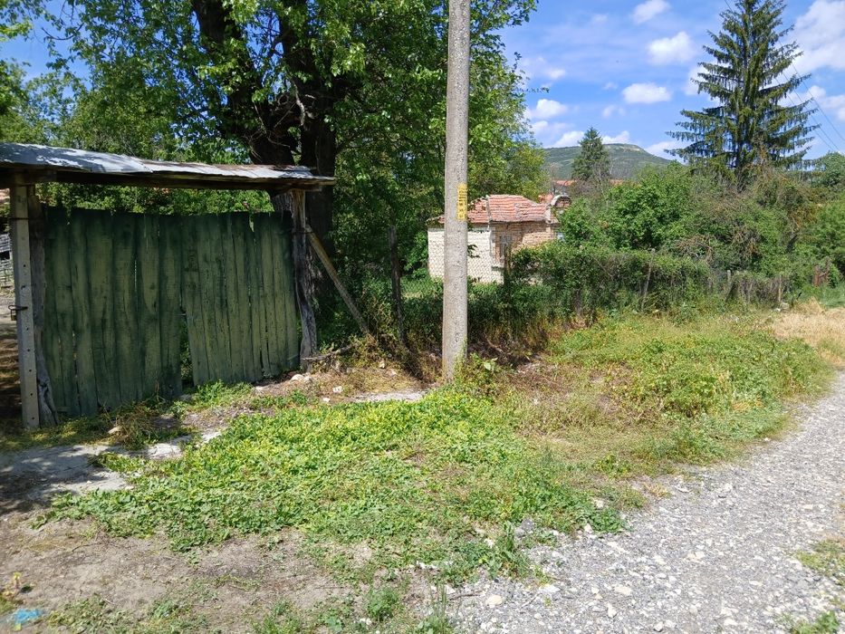 Парцел  в  село  Невша
