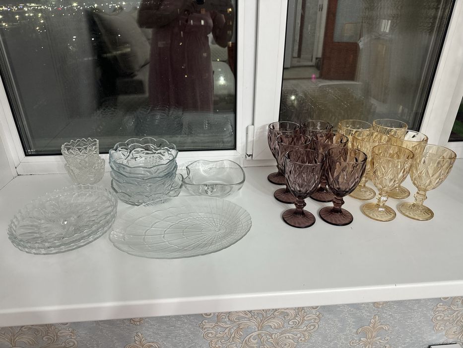 Продам бокалы и салатники