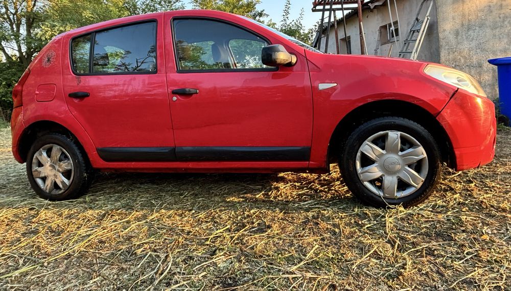 Dacia Sandero 2008