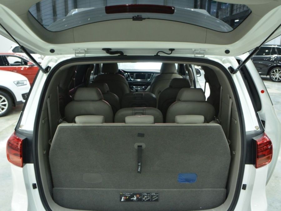 Гид с личным авто. Трансфер из аэропорта или вокзала. Экскурсии и туры