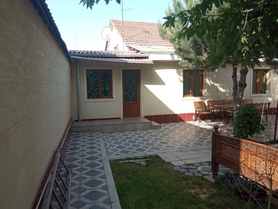 Продается дом Миробод район ориентир Россия посольства 3.2 сот